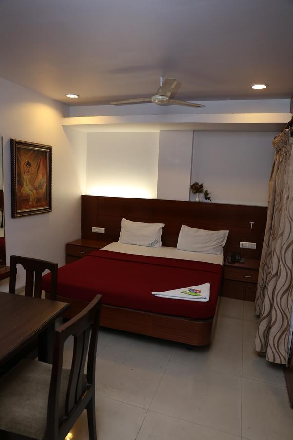 Hotel Chandra'S Visakhapatnam Exterior photo